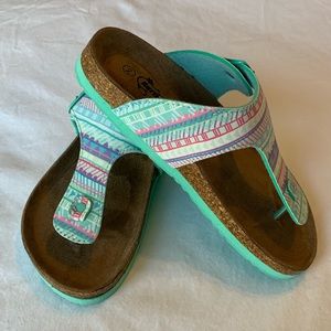 Girls sandals size 2